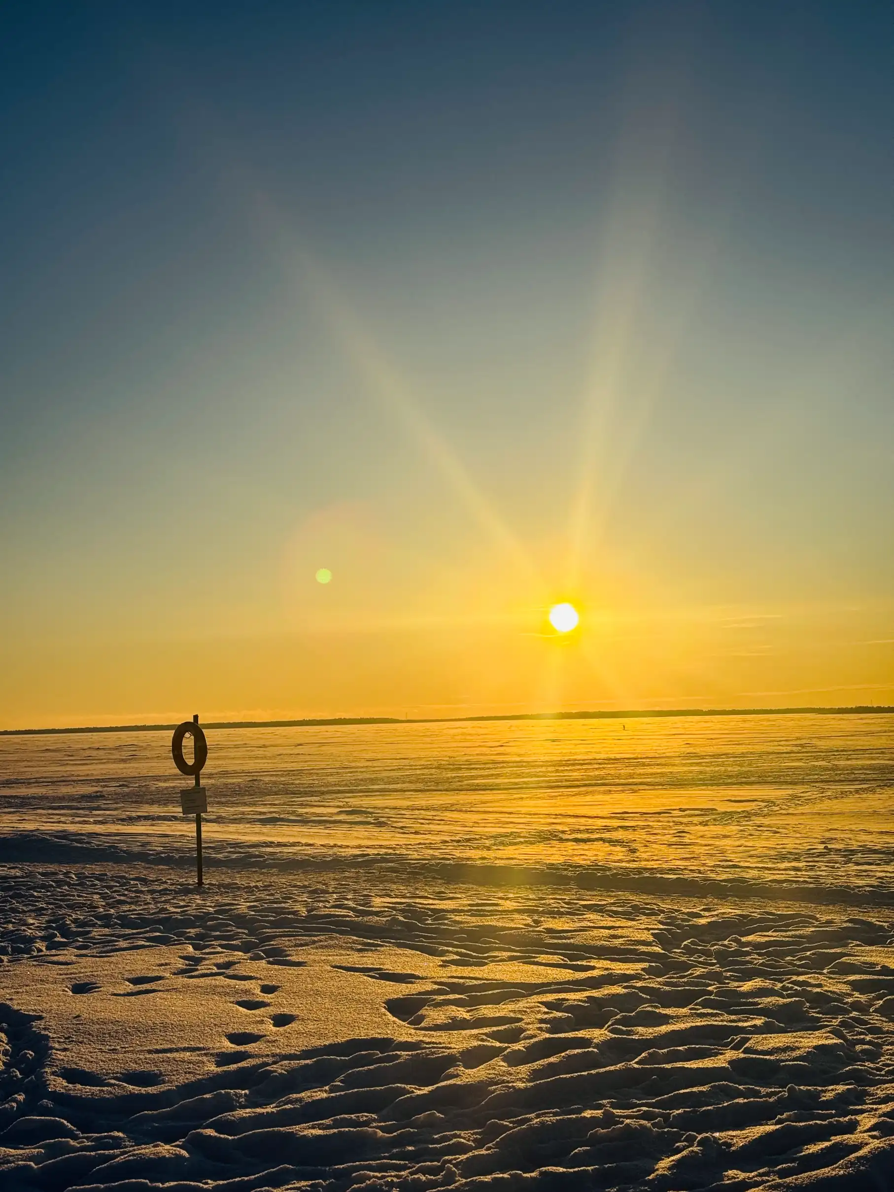 Frozen Sea Walk at Nallikari 1